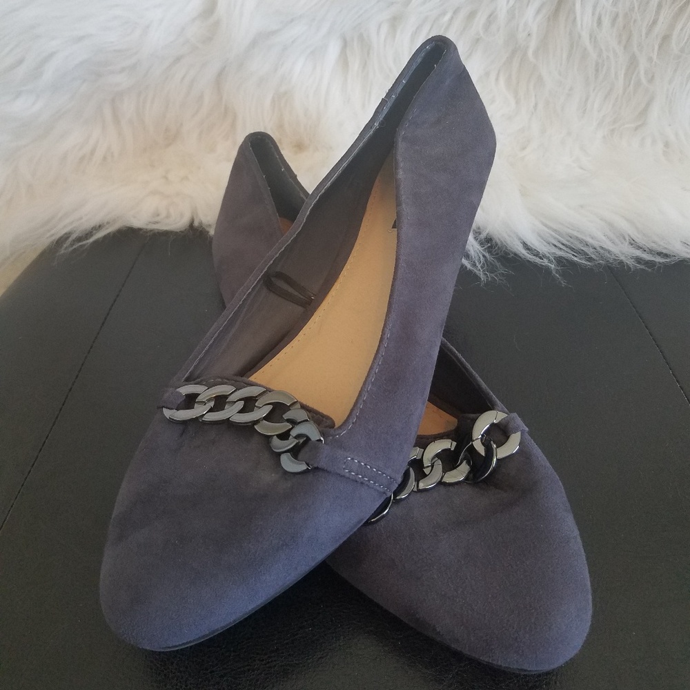 Forever 21 flats with metal chain